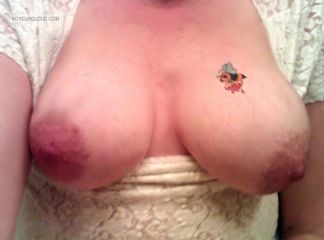 Tit Flash: My Big Tits (Selfie) - BusyBee from United States